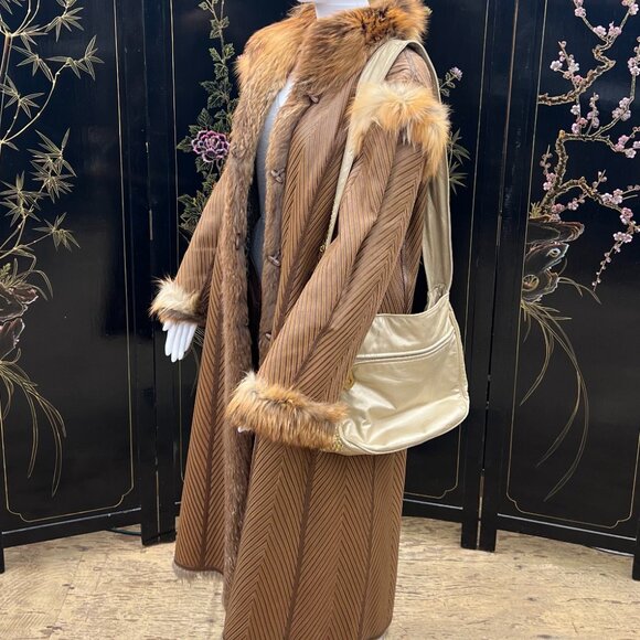 Vintage Mid Century Custom Reversible Fox Fur & Chevron Leather Full Length Coat - Picture 5 of 11
